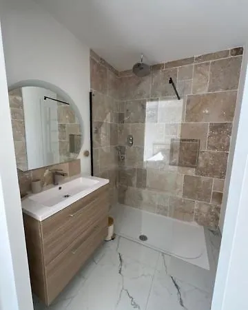 Vue Imprenable Et Proximite Villa